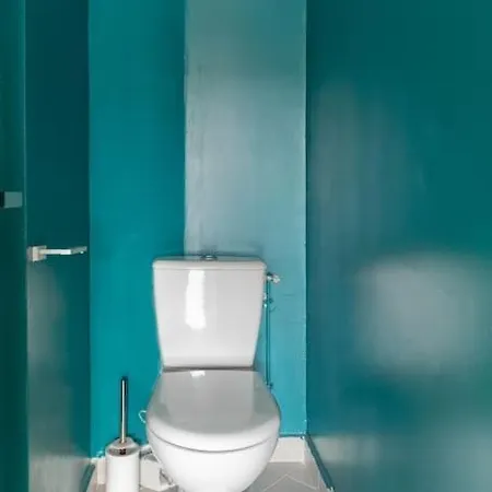 Vaugirard Lecourbe 2br Avec Balcon Apartment Paris